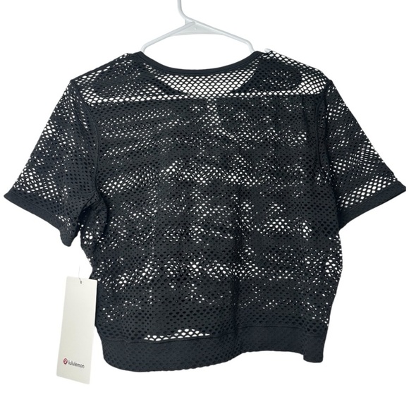 Lululemon Sweat Your Heart Out T-Shirt, Size 6 - Picture 4 of 6